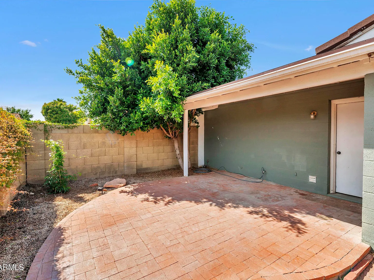 2 bed, 2.0 bath, 1256 sqft, $2,100 — Photo 4