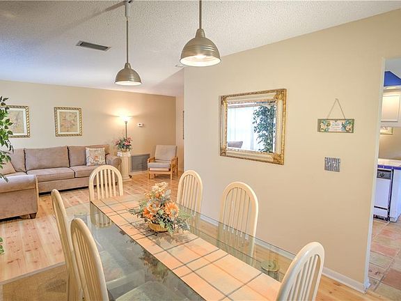 5th image of 13903 Glover Pl