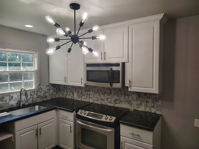 6317 N Denver Ave — Photo 3