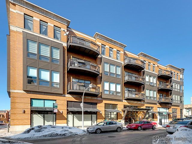 1st image of 600 W Drummond Pl APT 414