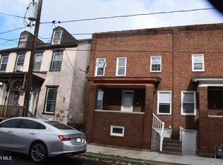 319 Mulberry St, Hollidaysburg, PA 16648