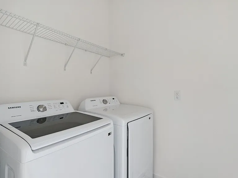 4483 Monado Dr — Photo 31