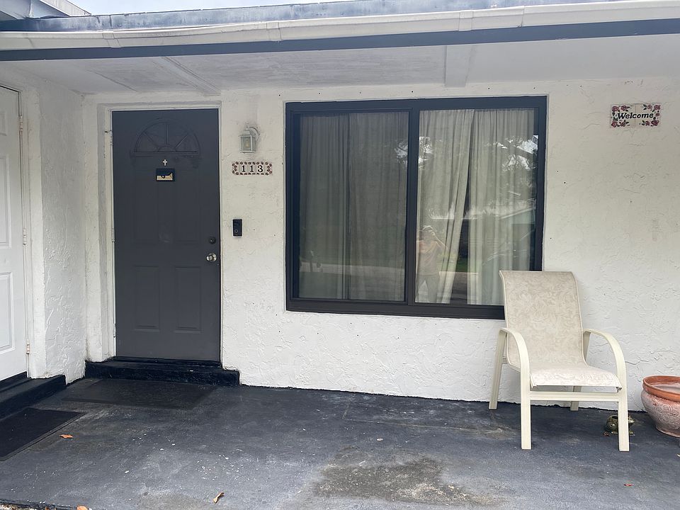 1st image of 113 Palomino Cir