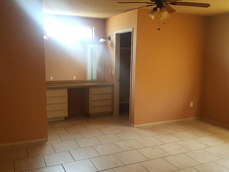 3906 Balsa Ave — Photo 11