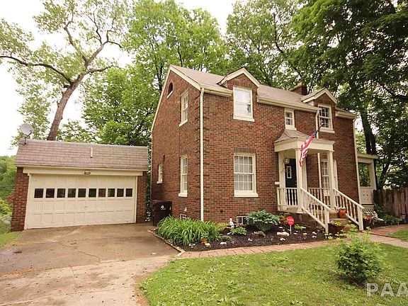 3rd image of 107 N Glen View Ct