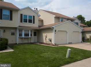 14 Exeter Ct, Bordentown, NJ 08505