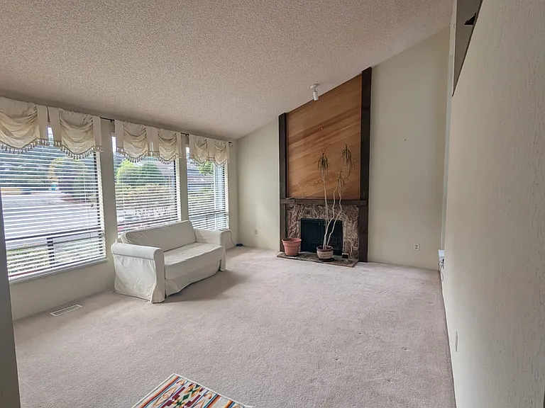 16204 SE 165th St — Photo 13