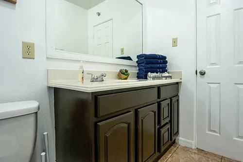2721 Raeford Rd #1 Photo 1