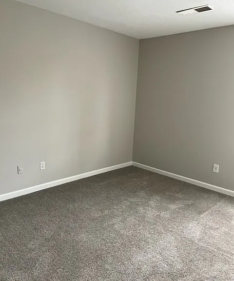 1808 Graymont Ln #C — Photo 3