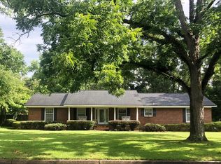 1319 Johnson St SE, Dawson, GA 39842