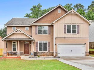 43 Cliffhaven Cir, Newnan, GA 30263