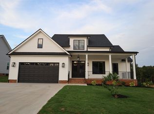 34 Worthmore Ct, Travelers Rest, SC 29690