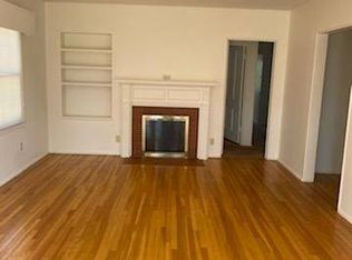 1900 N Valley St, Burbank, CA 91505