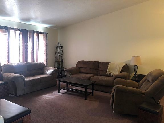 4th image of 15510 Mojave St