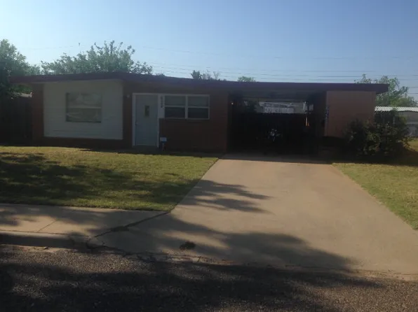 626 Rice Dr, Andrews, TX 79714