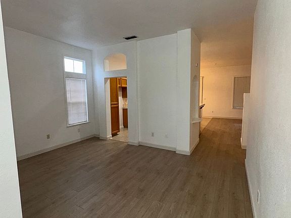 5th image of 4312 Suwannee Ct