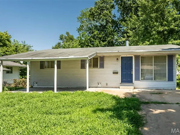 10356 Durness Dr, Saint Louis, MO 63137