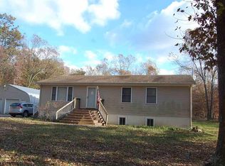 328 11th St, Newtonville, NJ 08346