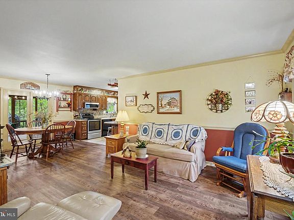 5th image of 2285 Bremer Rd