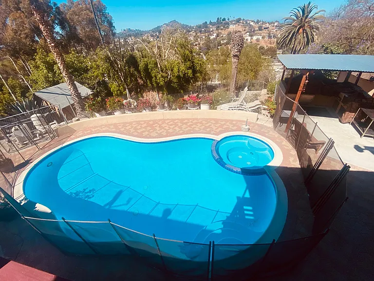 8328 Golden Ave — Photo 11