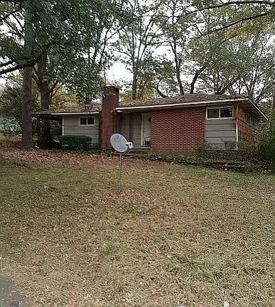 5th image of 2852 Kentwood Dr