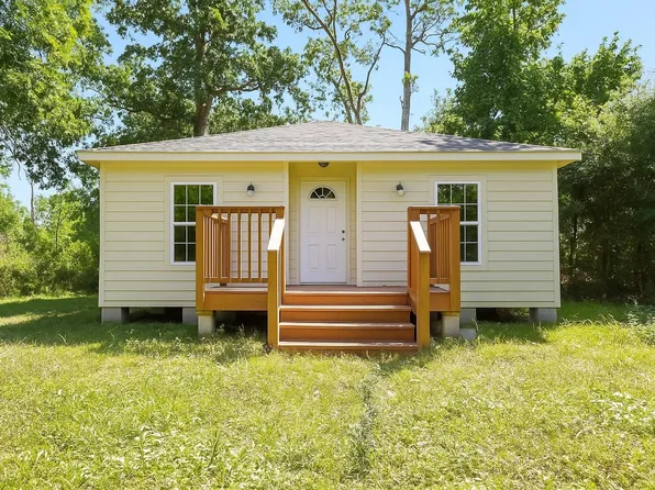 4606 Antha St, Houston, TX 77016