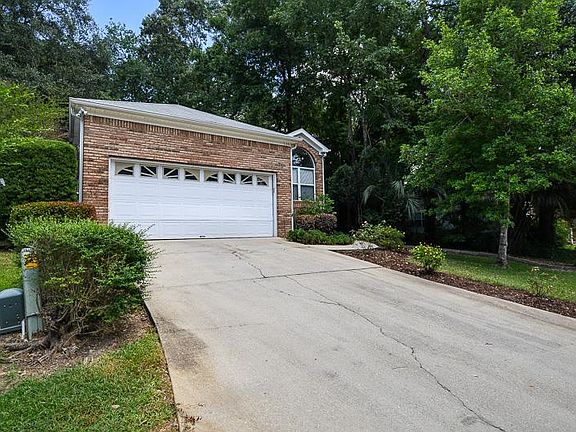 3rd image of 5341 Saint Ives Ln