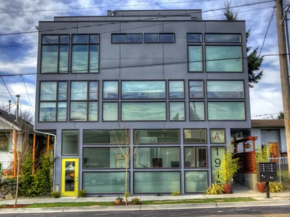 1915 25th Ave S #B, Seattle, WA 98144