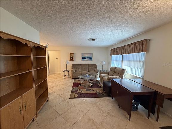2nd image of 4243 Chipmunk Dr