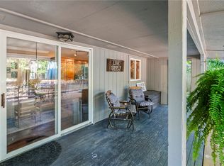 10899 Hummingbird Rd, Gravette, AR 72736