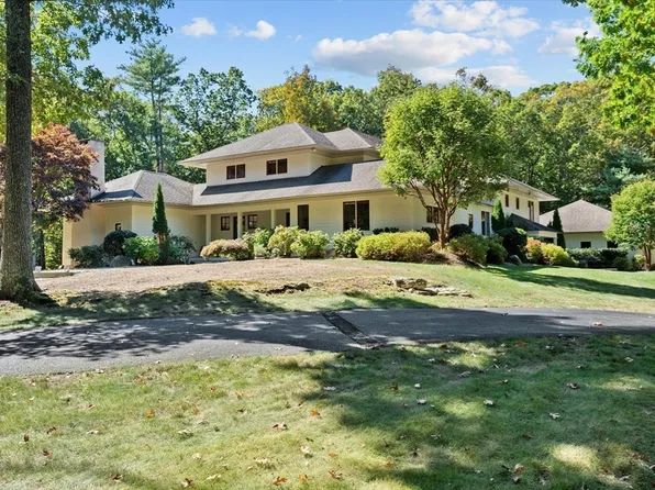 15 Partridge Ln, Boxford, MA 01921