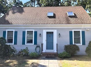 16 Phoebe Ln, South Chatham, MA 02659