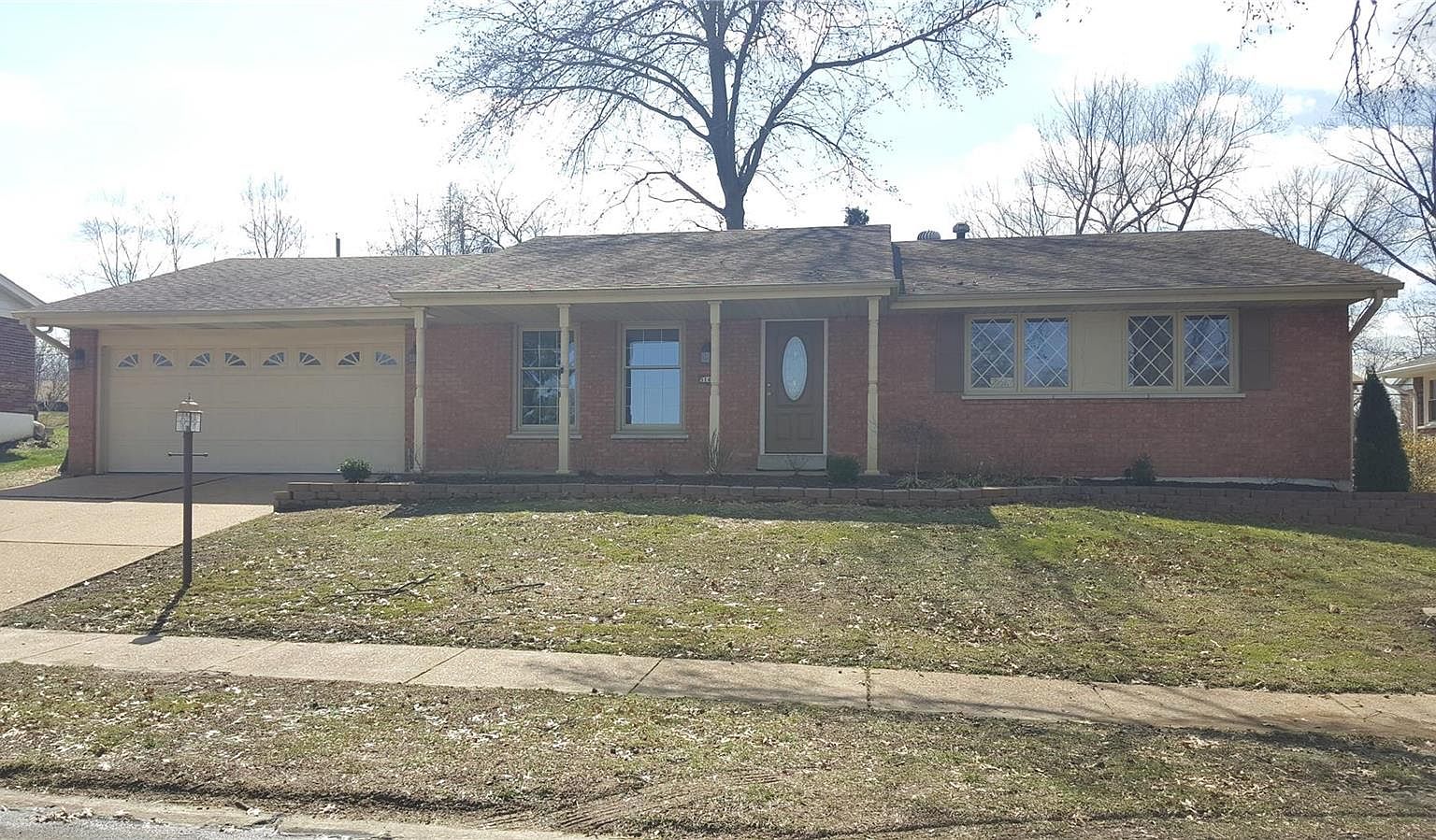 5148 Towne Centre Dr, Saint Louis, MO 63128 Zillow