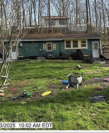 3rd image of 10621 Lakewood Dr W