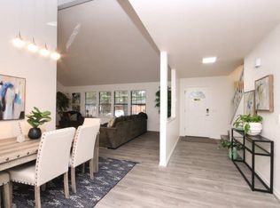 2030 Edgewater Rd, Sacramento, CA 95815