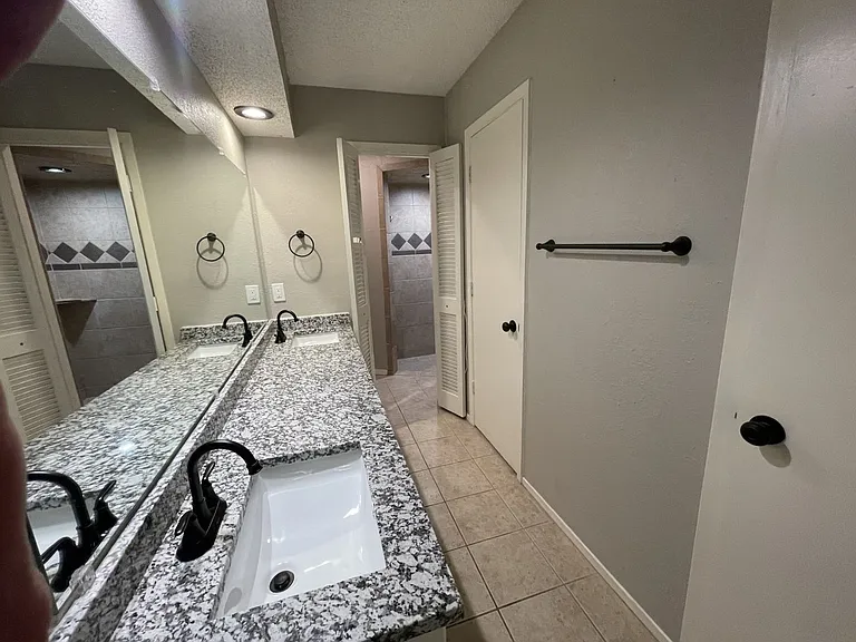 3502 Leighton Dr — Photo 8