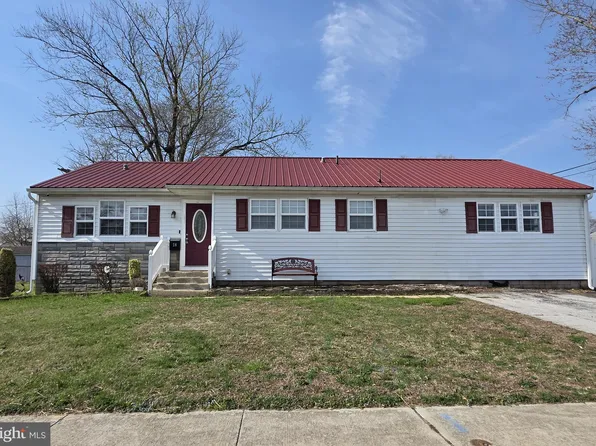 28 Briar Ln, Dover, DE 19904