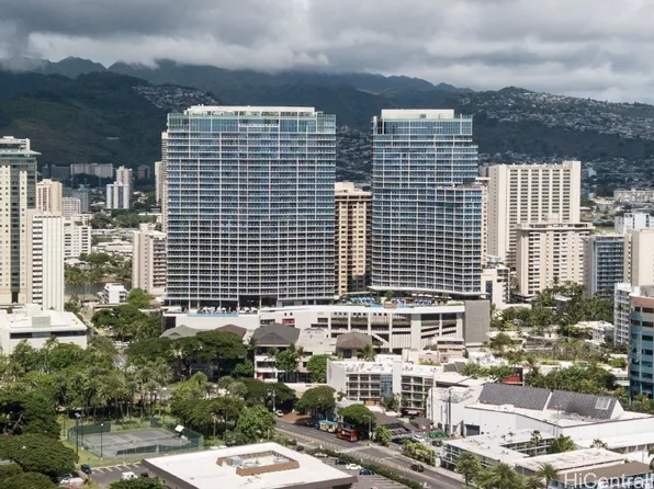 383 Kalaimoku St #1801, Honolulu, HI 96815