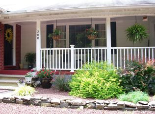 200 Hopewell Wertsvl Rd, Hopewell, NJ 08525