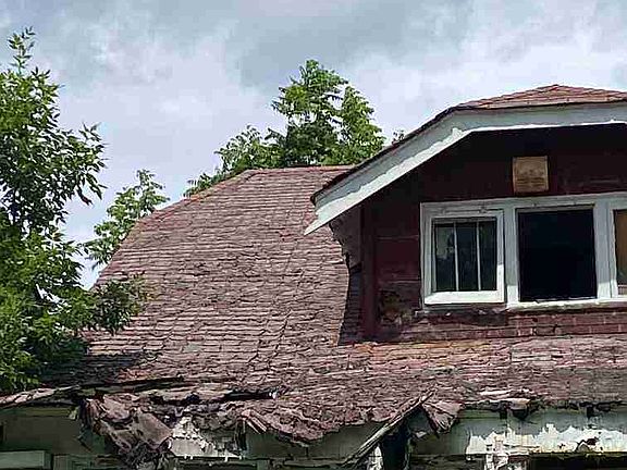 3808 Webb