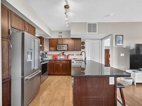 4th image of 35 Sturgeon Rd #115