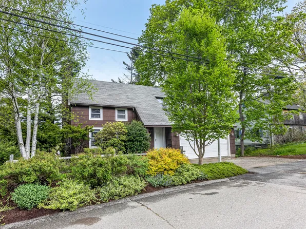 59 Ocean View Road, Cape Elizabeth, ME 04107