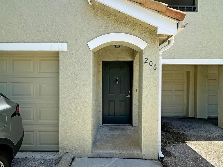 160 SW Peacock Blvd #31-206 — Photo 2