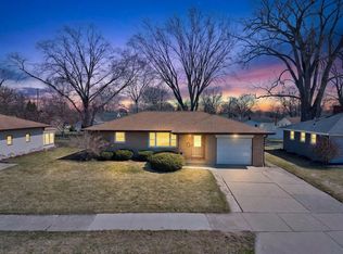 1513 Beauchamp St, Green Bay, WI 54304
