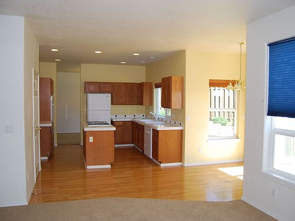 Kitchen, dining nook