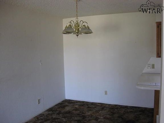 4th image of 203 James Dr