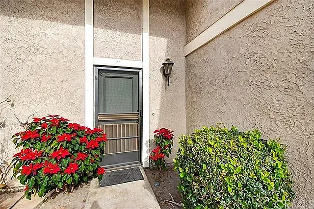 10372 Hammontree Dr — Photo 16