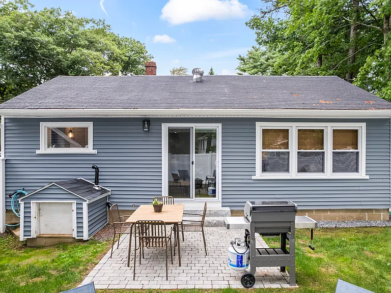 247 Berwick Rd — Photo 21