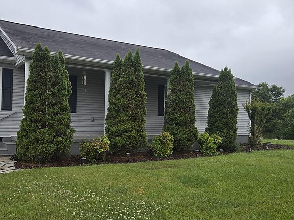2nd image of 144 Vineyard Rd