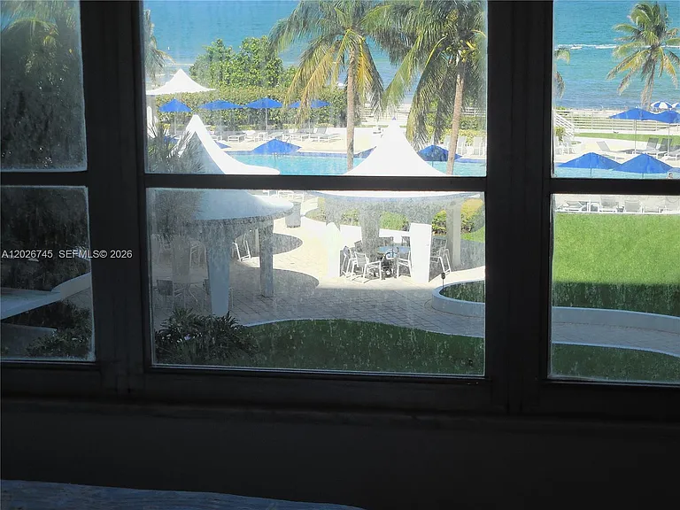 5151 Collins Ave #519 — Photo 42